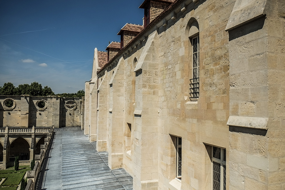 Le bâtiment des moines rénové