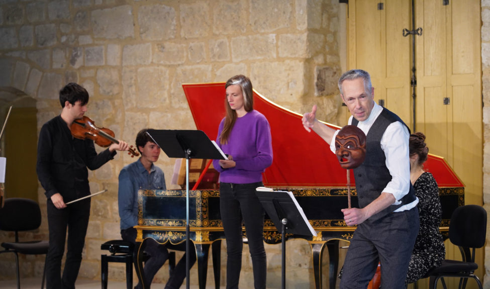Le Consort avec Manuel Weber, comédien, pour une représentation scolaire
