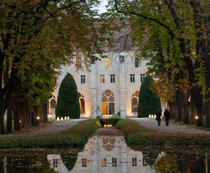 L'abbaye de Royaumont, &agrave; l'heure o&ugrave; le soleil se couche