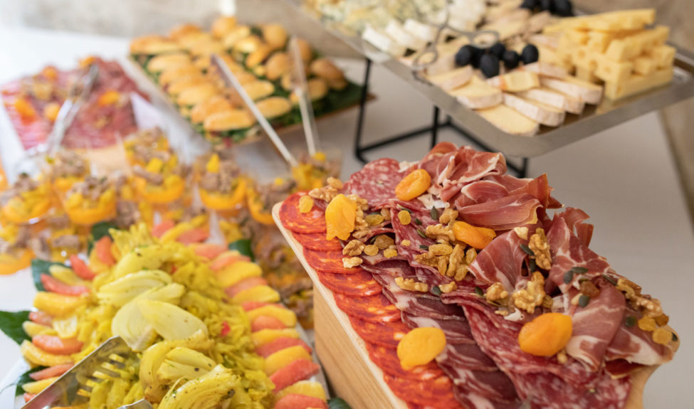 Buffet salé et charcuterie au brunch de Royaumont