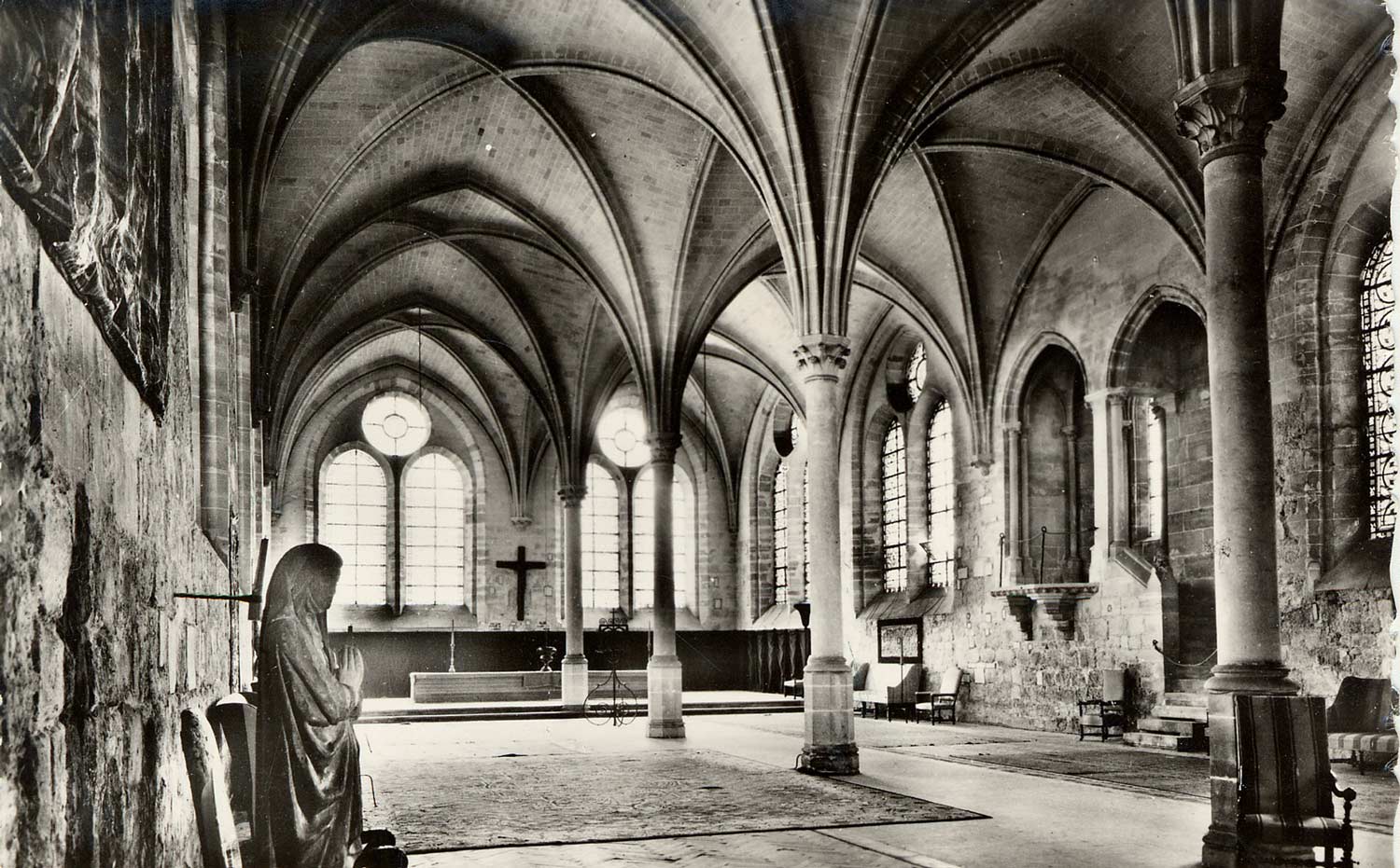 R&eacute;fectoire des moines de Royaumont