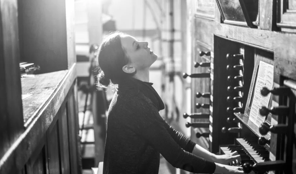 Orgue, fugues et fantaisies interprété par Lucie Dollat