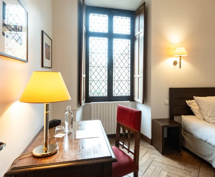 Chambre à louer dans le val d'oise, à l'abbaye de royaumont