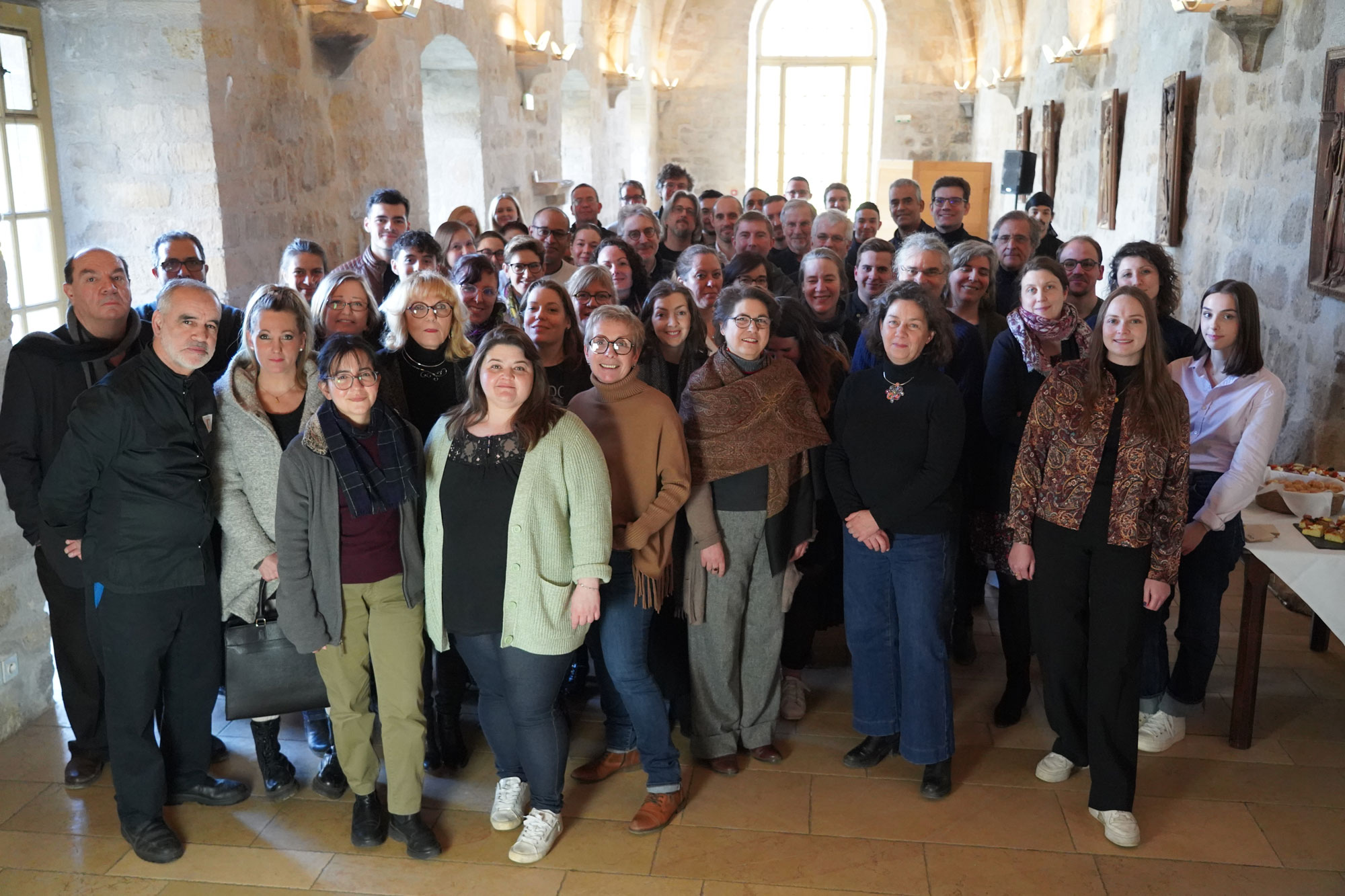 Contacter, &eacute;crire &agrave; la Fondatoin Royaumont, ou conna&icirc;tre l'&eacute;quipe