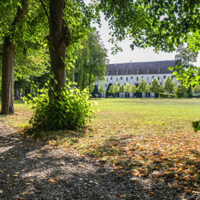 Contacter, écrire à la Fondatoin Royaumont, ou connaître l'équipe